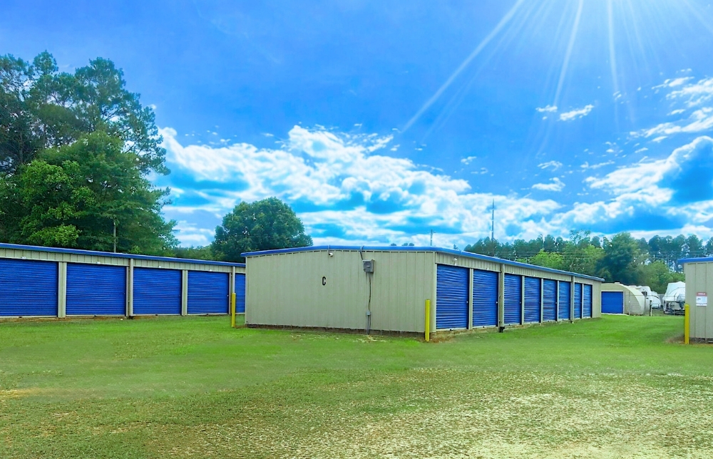 Convenient self storage in Elberta Alabama